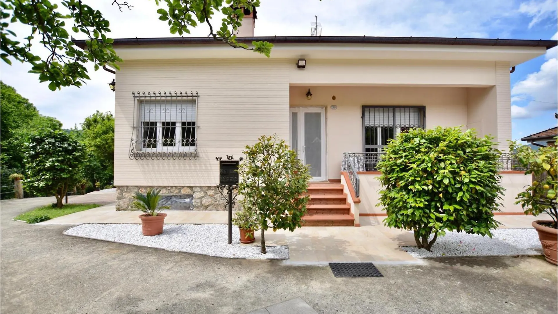 Beautiful Apartment In Camaiore With Wifi